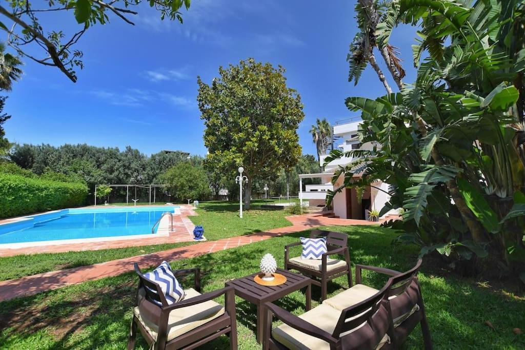 Iflat Leone Villa *
